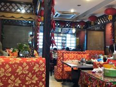 大堂-东北农家院·铁锅炖(莘庄店)