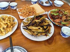 -美顺香食府鱼头老店(雪野湖店)