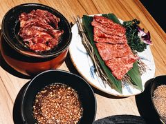 -炼火烤肉店