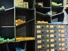 -逃脱反斗城沉浸剧情密室(阳光新业中心店)
