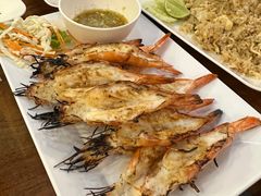 -两兄弟Song Pee Nong(2号店)