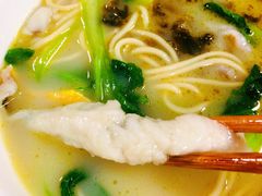 -明呈黄鱼面馆(斜土路店)
