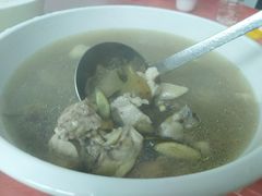 新鲜无花果浸鸡-银峰农庄·特色烧鸡·鲜无花果浸鸡