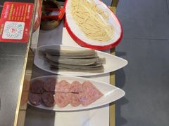 -渝水岸·鲜货火锅(新村7店)