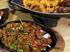 铁板牛肉-老妈私房鱼头(欧洲城店)