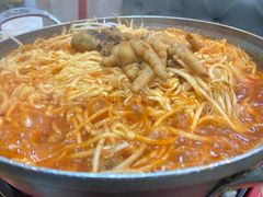 -吴草鸡爪오초닭발韩食堂(融恒盈嘉中心店)