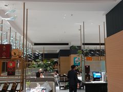 -红鼎豆捞·非遗鲍皇汤火锅(宝丰路店)