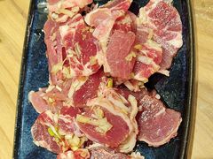 -青瓦餐厅·生鱼片·韩园烤肉(西塔店)