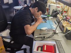 -乐邦快修手机电脑维修回收(打浦桥日月光店)