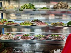 -超越海鲜屋(飞龙物业店)