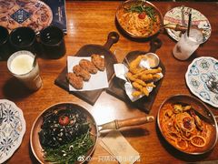 -I HOLIC艾豪丽披萨(KKone店)