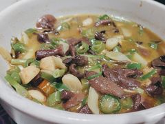 -回家乡湘菜馆(凌奥店)