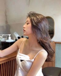 -东秀护肤造型
