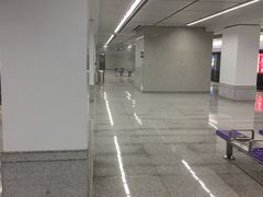 -九华山(地铁站)