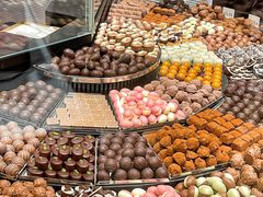 -Laderach 莱德拉(上海环贸iapm店)