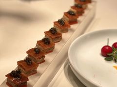 鱼子酱烤鸭-悦江(梅奔中心店)