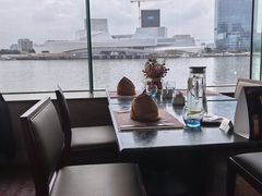 -白天鹅宾馆·流浮阁咖啡厅