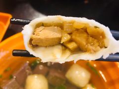 三丁蒸饺-大龙汤包