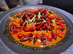 家烧鱼头-青年公社烤鸭(熙悦天街店)