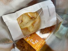 -好利来(上海虹桥新天地Lab主题店)
