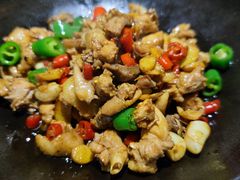 -佬麻雀·剁椒鱼头(京基KK One店)