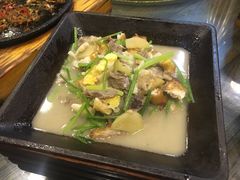 -钟掌勺忘不了地道湘菜(新天地假日广场店)