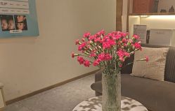 -MIDA蜜哒•科技逆龄美肤连锁