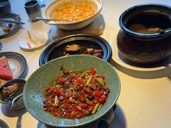 -八府香鸭·啫啫煲(华山路店)