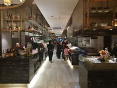 -东方红海鲜百汇(国际大厦店)