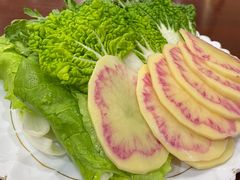 -菌之家·专业纯野生菌火锅·特色炒菌