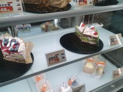 -卷们·现制生日蛋糕·蓝风车动物奶油(金源店)