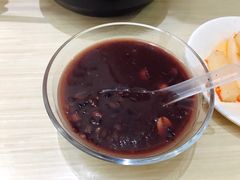 -爆炸头阿姨小四川正宗川味小吃(无任何分店)