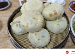 猪肉芹菜粉条包-和顺源· 臊面包子(西关店)