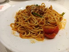 -汤姆家的牛排意面披萨(新城市广场店)
