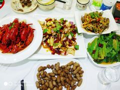 -辣螃铠盆盆蟹大排档(总店)