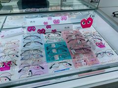 -翰佐蔡司小乐圆·依视路星趣控·暴龙眼镜折扣店