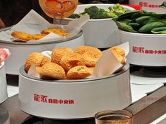 -龍歌自助小火锅(雨花台江南虹悦城店)