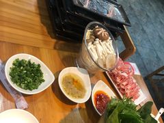 -风情丽江斑鱼火锅(孙家沟西南路80号店)