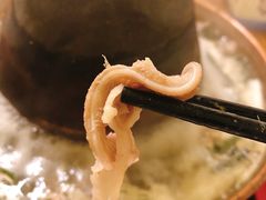 -洞庭洲·防空洞火锅·烧烤·铜锅涮肉(新百广场店)