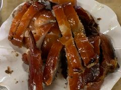 -黄记四更烤乳猪店