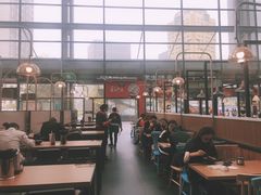 大堂-小杨生煎(火车站北广场店)
