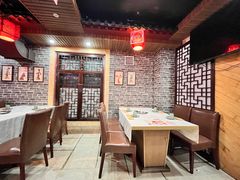 -羊家胡同·龙虾烧烤火锅(龙汇路店)