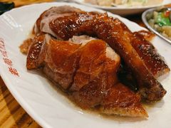 脆皮烧鹅-禄源公·老莞诚饭店
