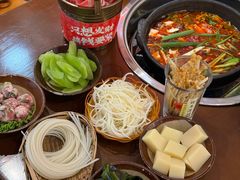 -黔有有贵州酸汤夺夺粉火锅(五味十字店)