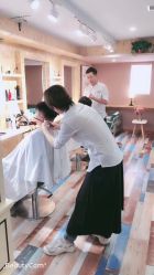 -构想时尚发型会所