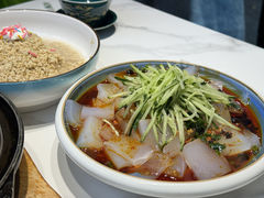 -三江源美食城