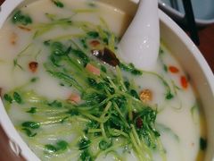 -鱼亨小鲜酸菜鱼(大信店)