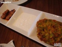 煎西葫芦饼+木炭烤牛肉丸-Pasha帕夏土耳其餐厅(南昌路店)