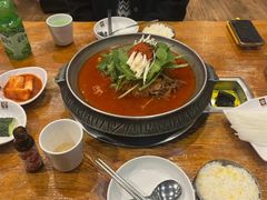 -喇喇排骨火锅·传统韩式脊骨汤(望京西园总店)