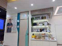-维乐口腔(美维云门诊陆家嘴店)
